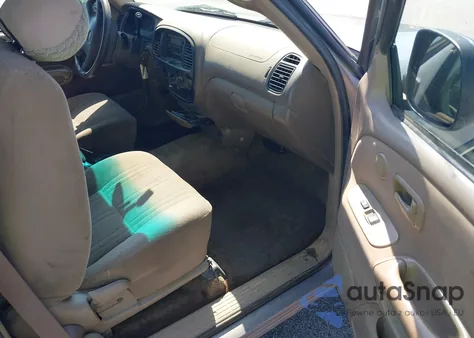 2001 Toyota Tundra Sr5 V8 из США, поврежденный, VIN 5TBRT34151S157324